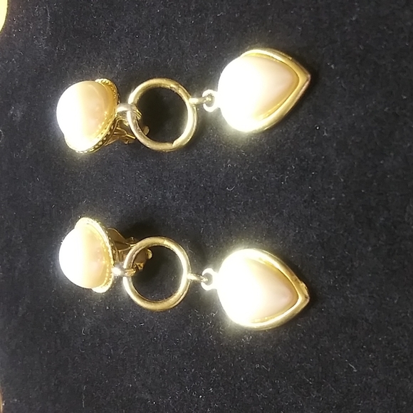 Jay Jacobs jewelry Dangling earnings - Picture 2 of 7